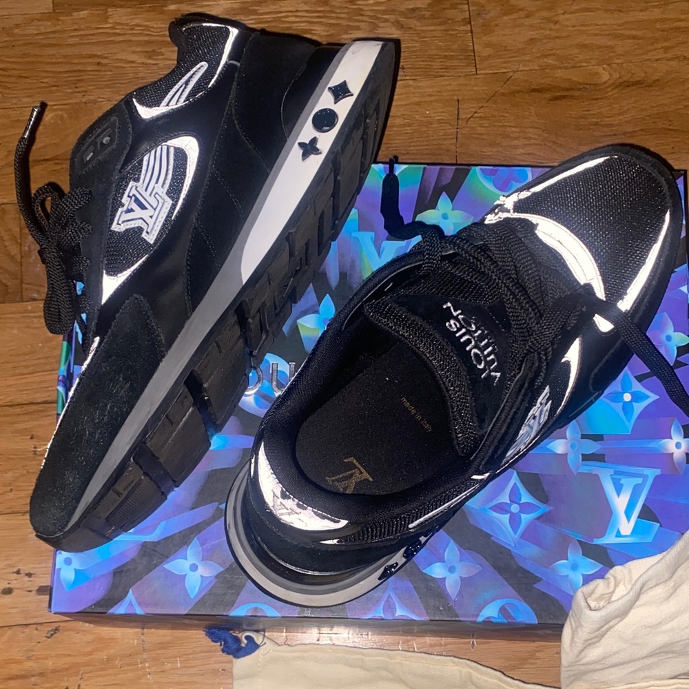 Louis Vuitton Black and White Men's Sneakers